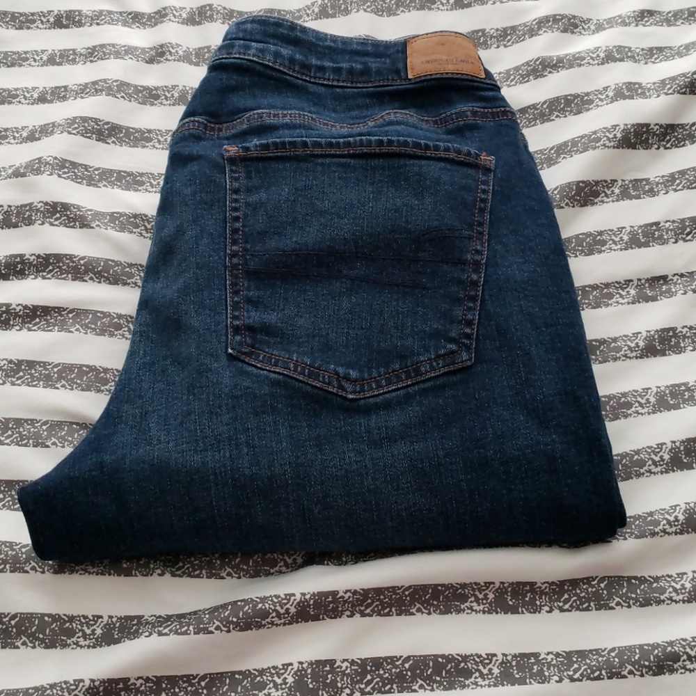 American Eagle Tomgirl Jean
